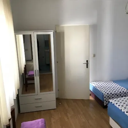 Tona Trogir