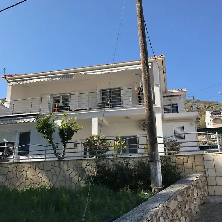 Tona Apartman Trogir